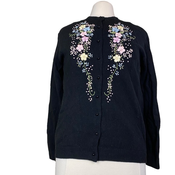 VTG Grannycore Lambswool Floral Cardigan Sweater 60’s/70’s Women’s Sz 42 - Picture 1 of 8